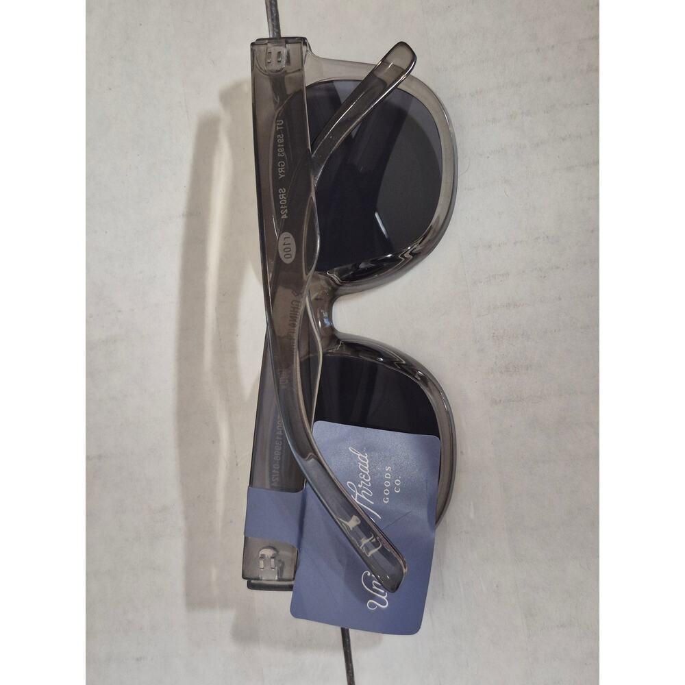 New Universal Thread Gray Sunglasses - Sustainable Recycled Plastic Frames s2 - Picture 6 of 6